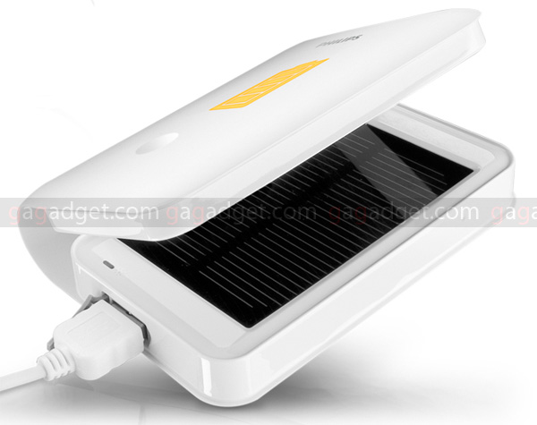 PhilipsSolarRechargeablePack04.jpg