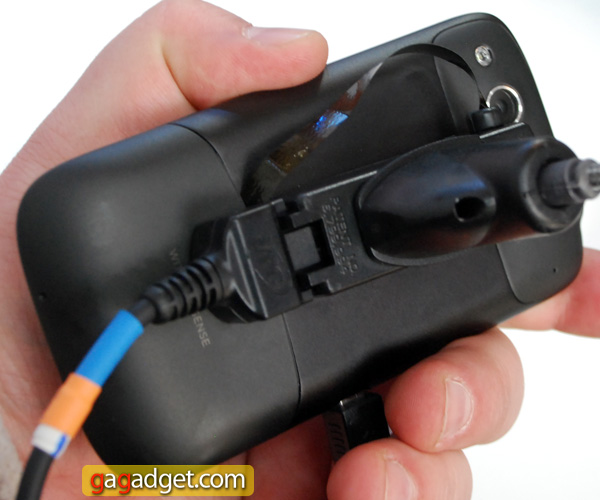 HTC_DesireS_01.jpg