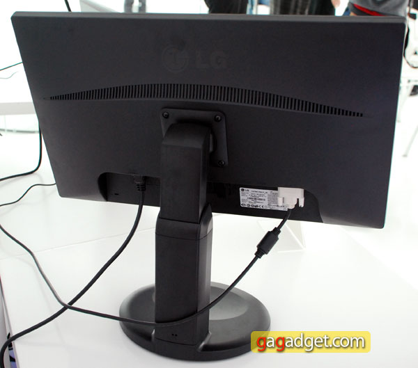 LG_IPS1_03.jpg