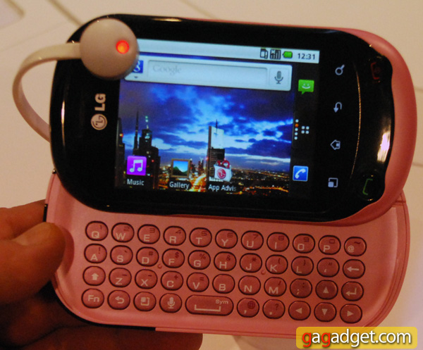 LG_OptimusChat_02.jpg