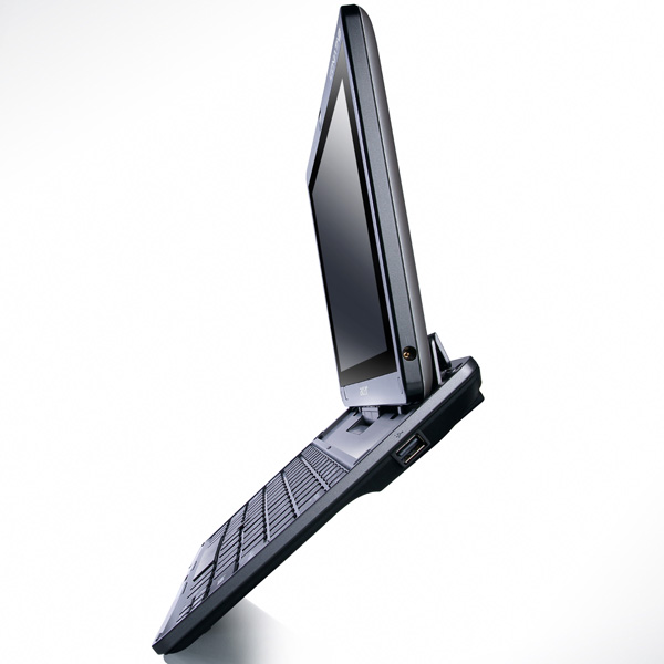 Acer-Iconia-Tab-W500_05.jpg