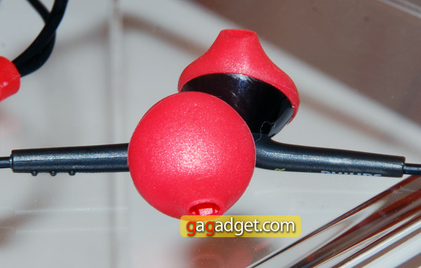PhilipsHeadphones_09.jpg