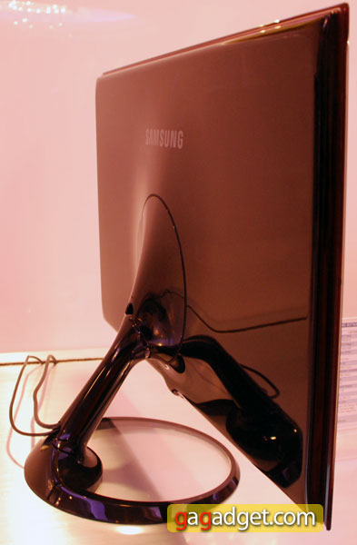SamsungSyncMasterTA550_04.jpg