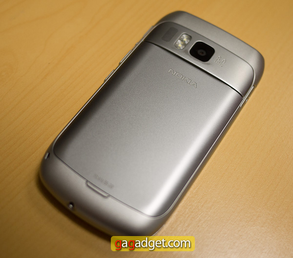 NokiaE6_02.jpg
