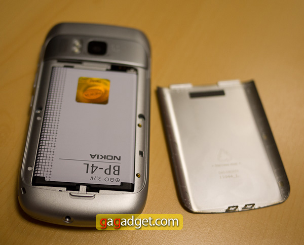 NokiaE6_03.jpg