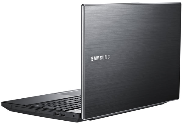 Samsung300V_04.jpg