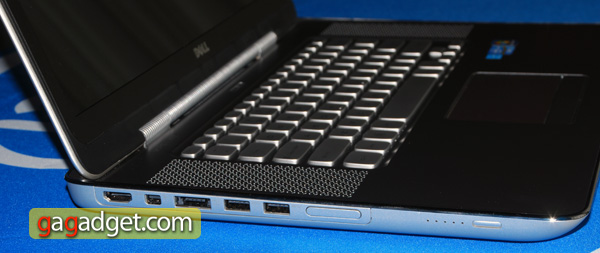 Dell_XPS_z15_09.jpg