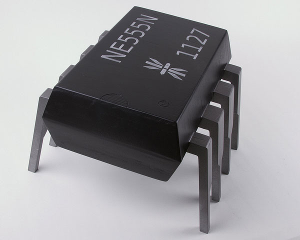 Footstool_02.jpg