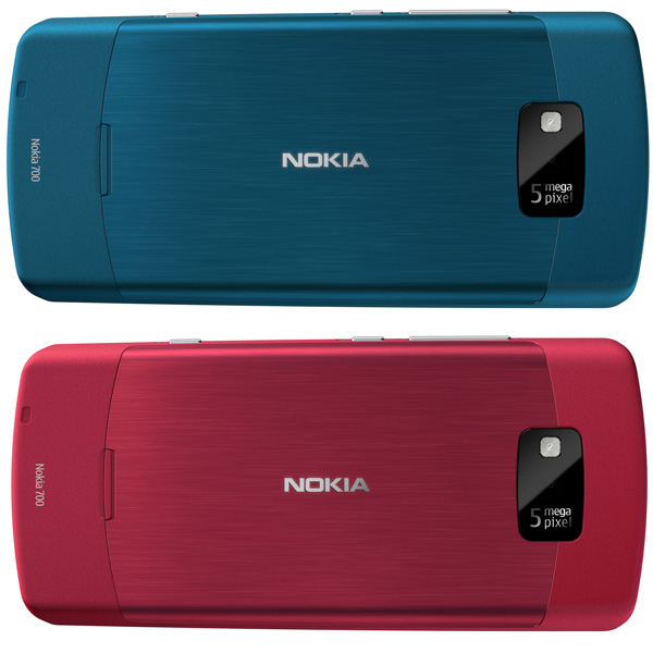 Nokia700_03.jpg