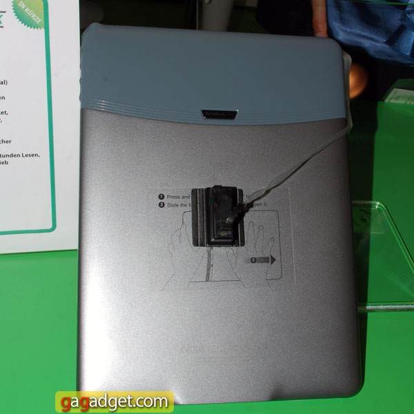 PocketBookPro912_03.jpg
