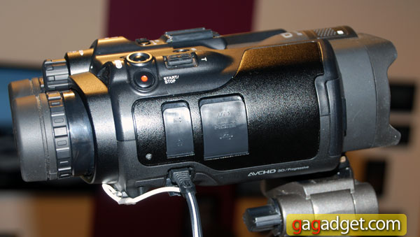 SonyDEV-5_06.jpg