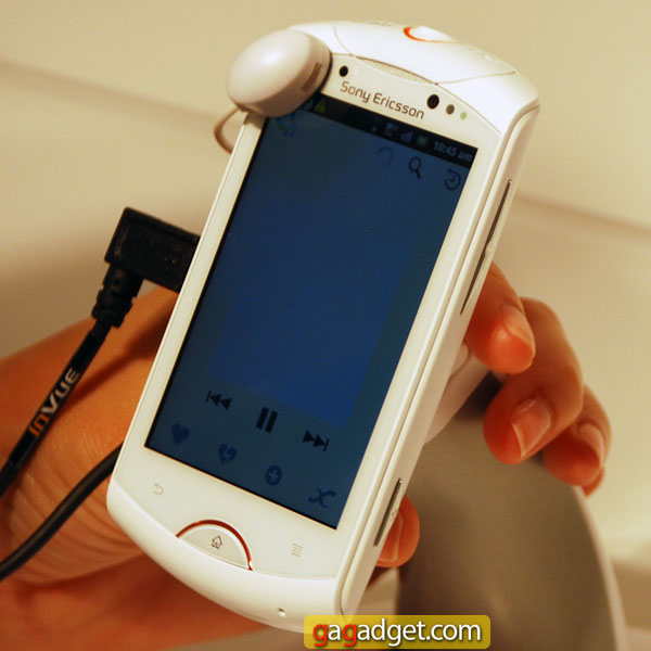 SonyEricssonLive_01.jpg