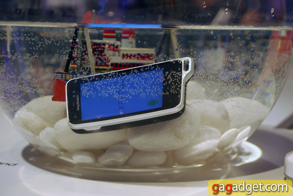 SonyEricssonXperiaActive_06.jpg