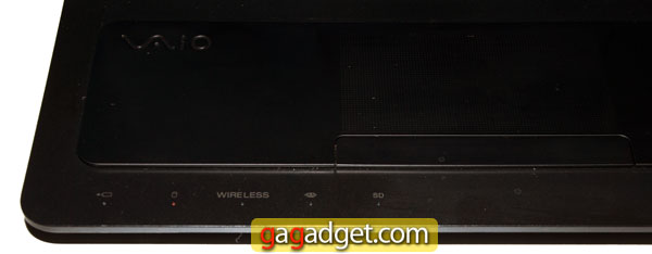 SonyVAIO_F22_11.jpg