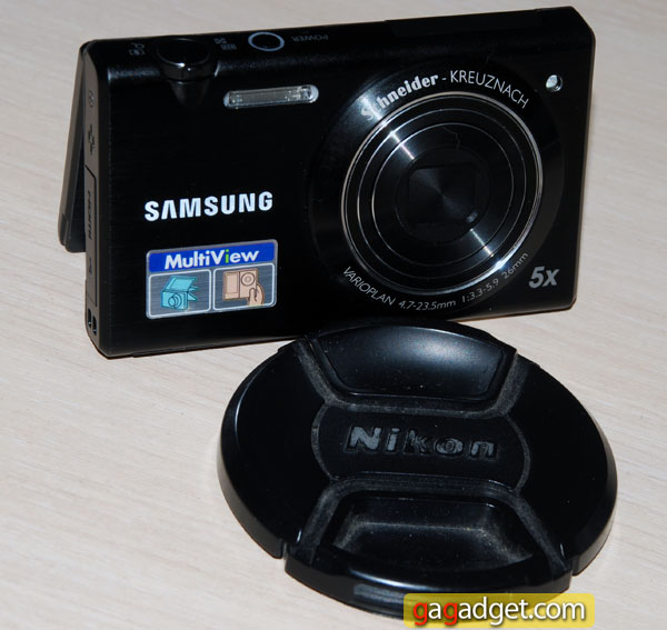 SamsungMV800_02.jpg