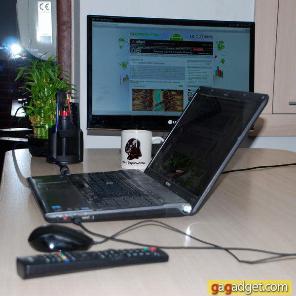 LG_M2250D_02.jpg 