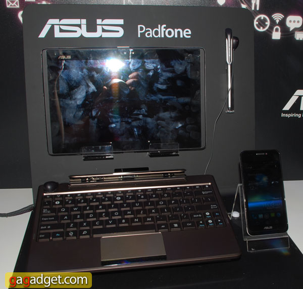 AsusPadfone02.jpg