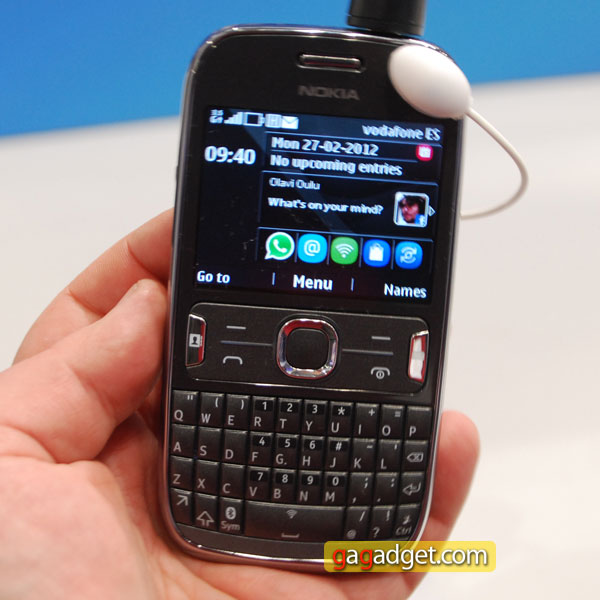 NokiaAsha302_01.jpg