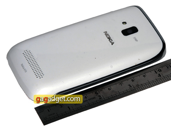 NokiaLumia610_02
