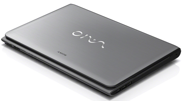 VAIO_E_07.jpg