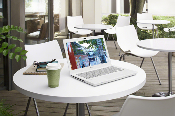 VAIO_S_09.jpg