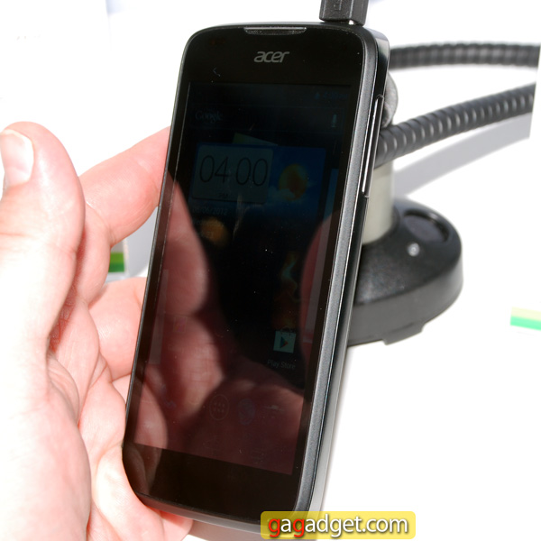 AcerLiquidGallantE350_03.jpg