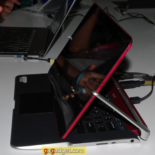 Ultrabook-Transformer05.jpg