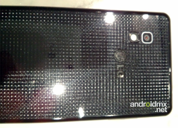 LG_OptimusGE973_02.jpg