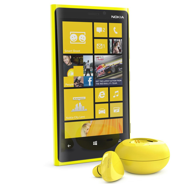 NokiaBH-220P_02.jpg