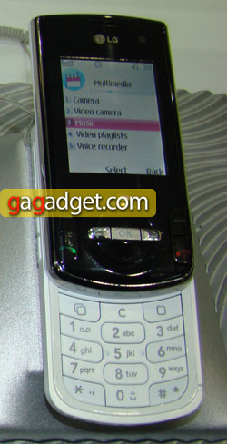 LG16_1.jpg
