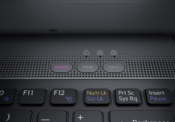 SonyVaioE_03.jpg