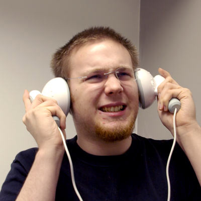 earbuds2.jpg