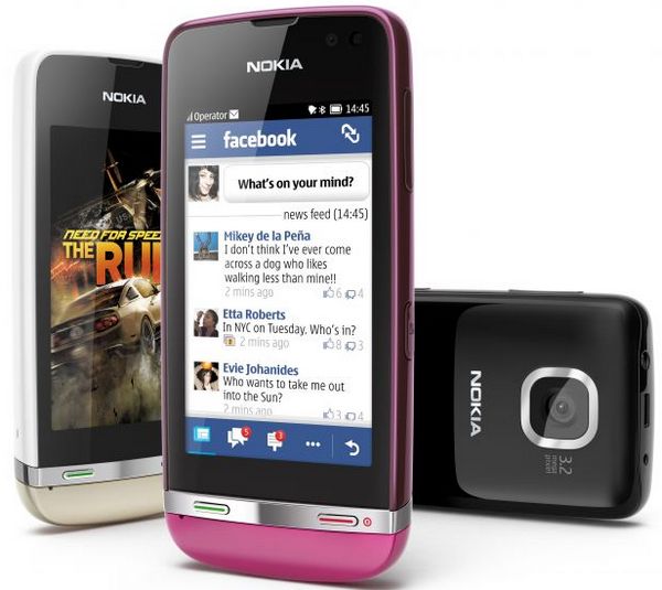 700-nokia-asha-311-group.jpg