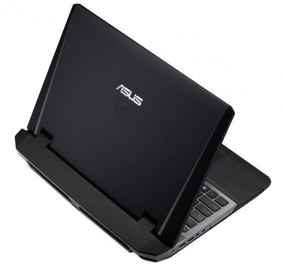 Asus-G55VW-Back-e1334829030698-561x531.jpg