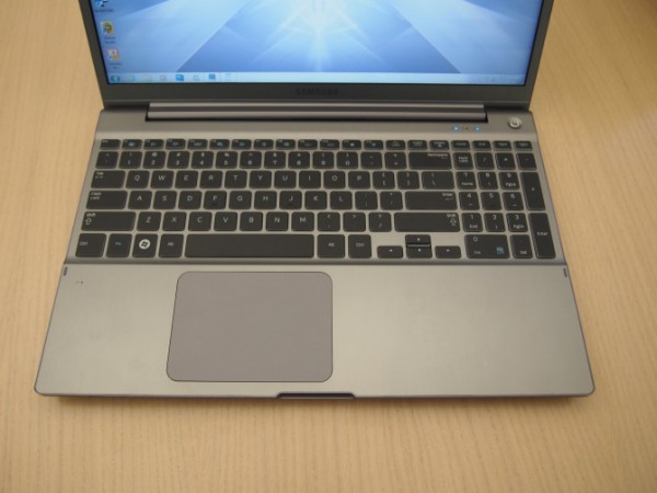 Series-7-15-inch-keyboard.jpg
