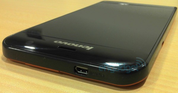 ideapad-5-gal2_cr.jpg
