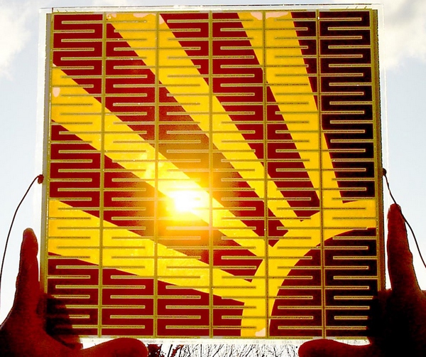screen_printed_solar_cell.jpg