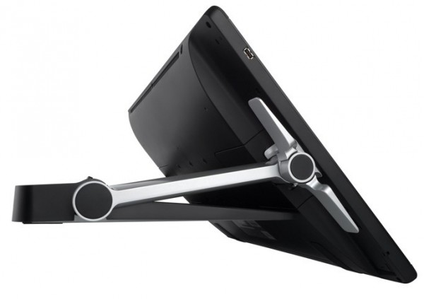 wacom2011-07-11800px-3_cr.jpg