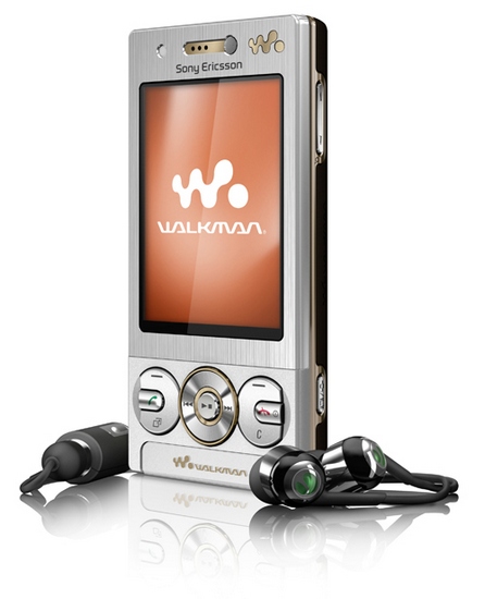 ony_ericsson_w705_front_closed_luxury_silver.jpg
