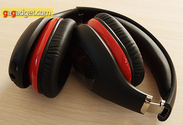 folding-headphones.jpg