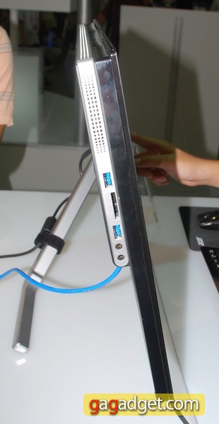 AcerAspire5600U_06.jpg