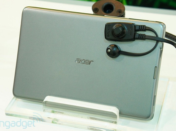 Acer_Iconia_TabA110_04.jpg