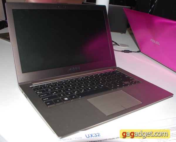 AsusZenbookPrimeUX32_01.jpg