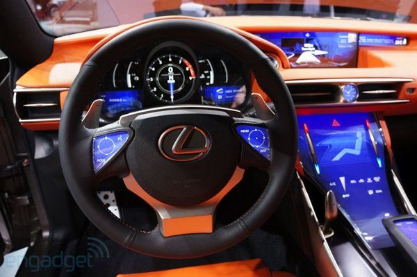 Lexus_LF-CC_2.jpg