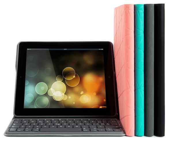 Logitech_Solar_Keyboard_Folio_2.jpg