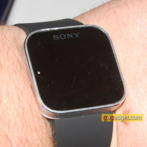 SonySmartWatch01.jpg