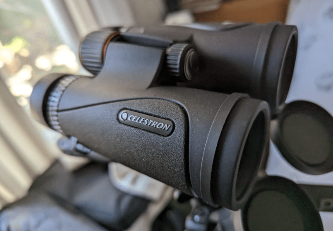 Jumelles étanches Celestron TrailSeeker 10x42