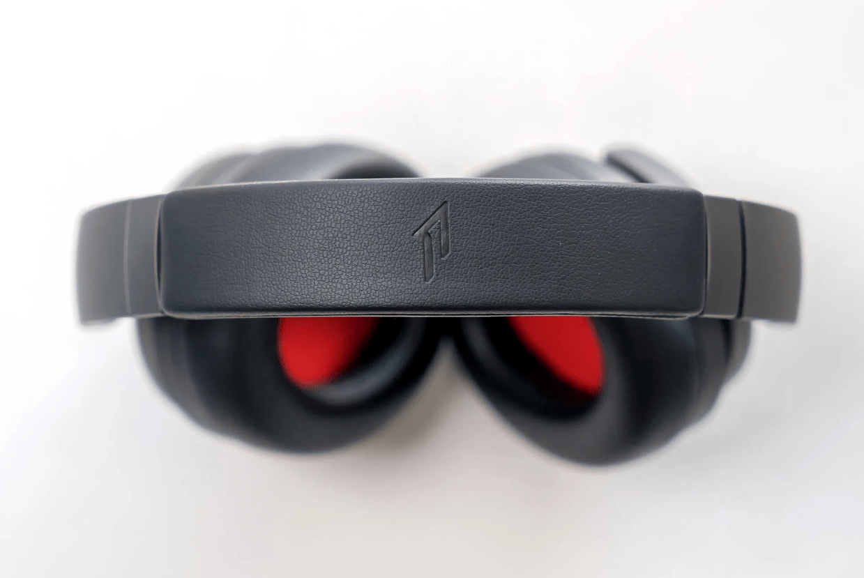 1More SonoFlow noise cancelling headphones for office