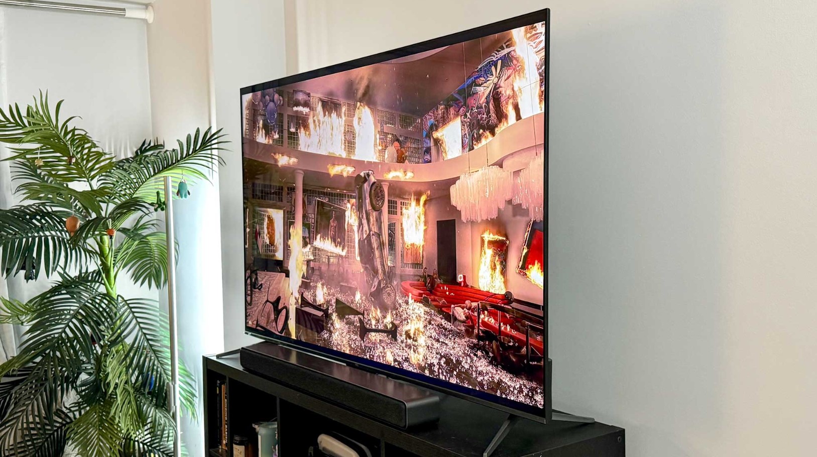 Téléviseur intelligent 4K économique TCL QLED Series Q65 de 55 pouces