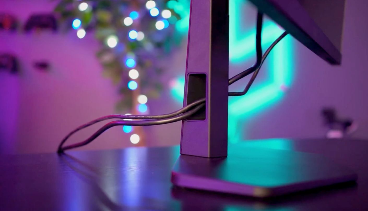 AOC Q27G4XN monitor under 200 dollars